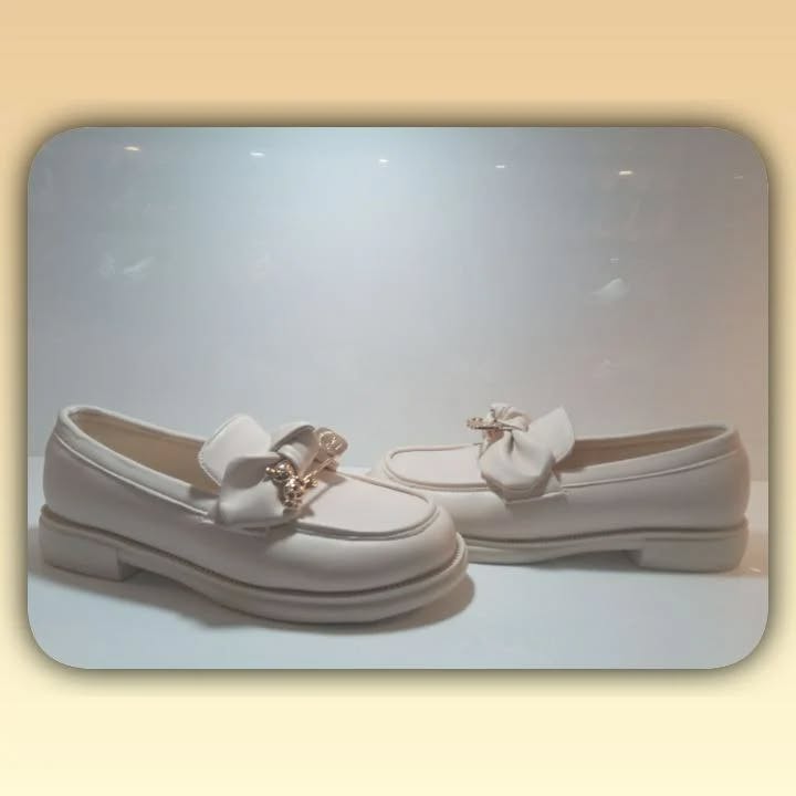 کفش راحتی کالج