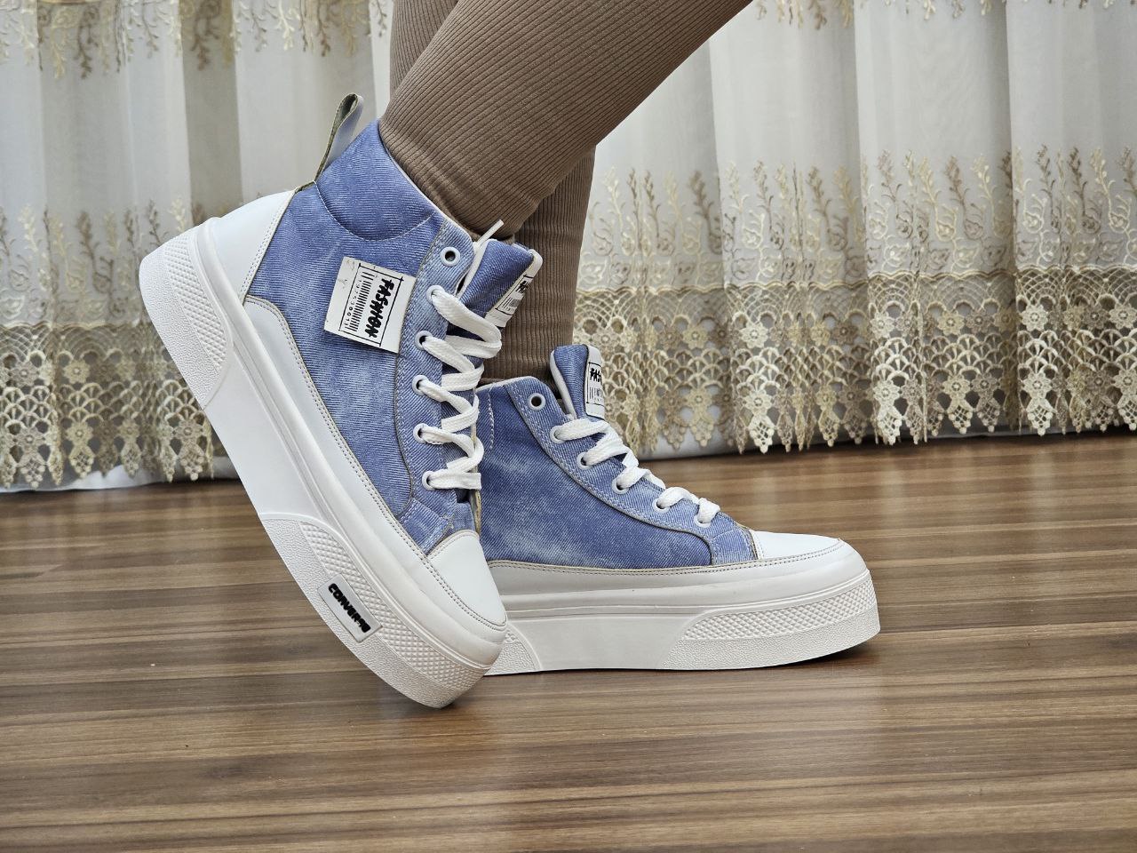 اسپرت ساقدار ضدآب converse  زیره pvc