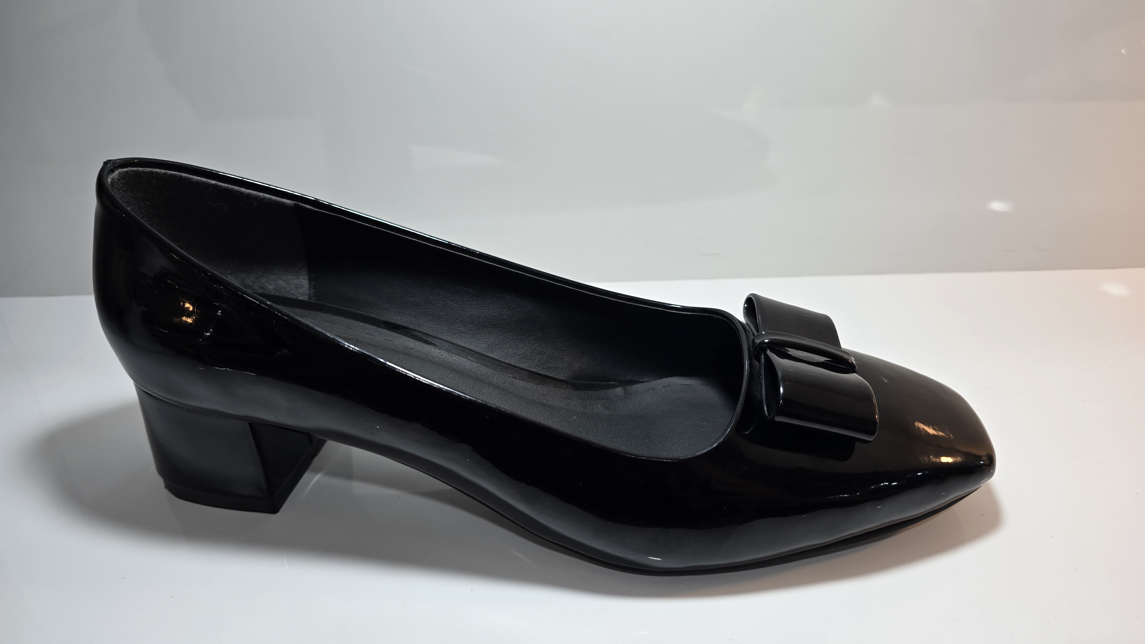 کفش ورنی 3 سانت پاپیونی ،کد خوشپا سایز 41